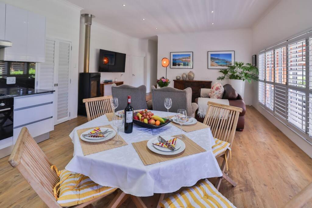 Garten Wohnung Mit Pool, 2 Schlafzimmer Кейптаун Экстерьер фото